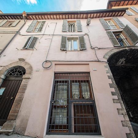 Perugia Apartments ภายนอก รูปภาพ