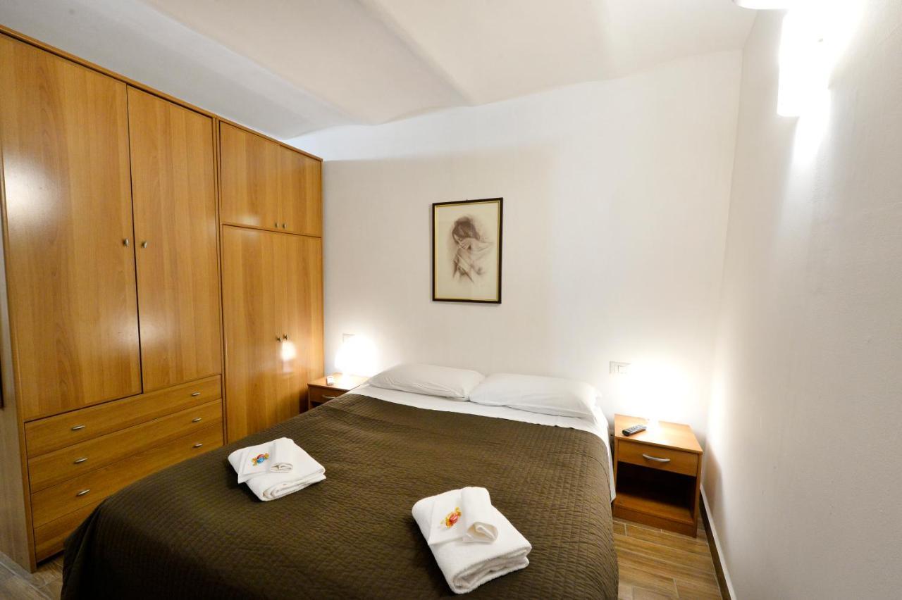 Perugia Apartments ภายนอก รูปภาพ